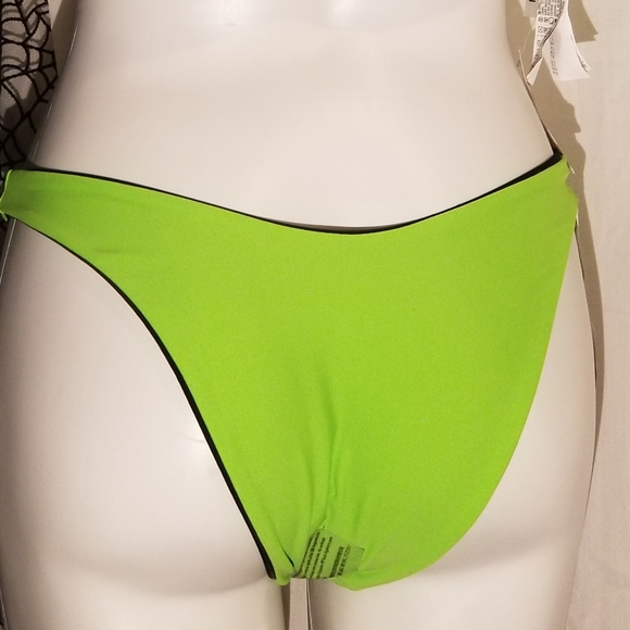 BNWT FULLY REVERSIBLE BIKINI BOTTOM BLK NEON GREEN - Picture 2 of 7